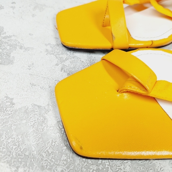 New WHO WHAT WEAR Brooke Radiant Yellow Ankle Tie Sandal  A800 - Picture 4 of 8